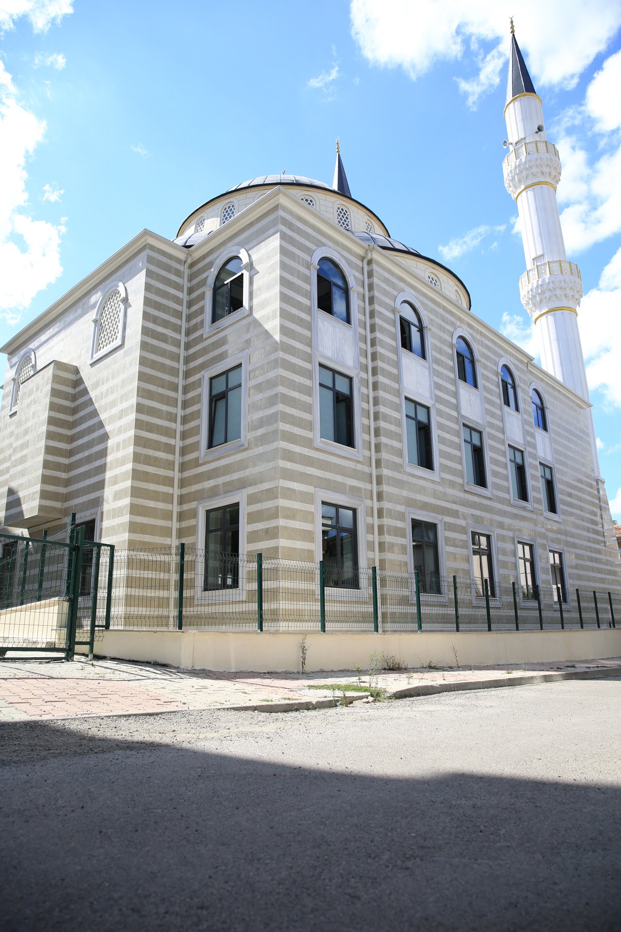 Hacı Yüksel Erdoğan Camii